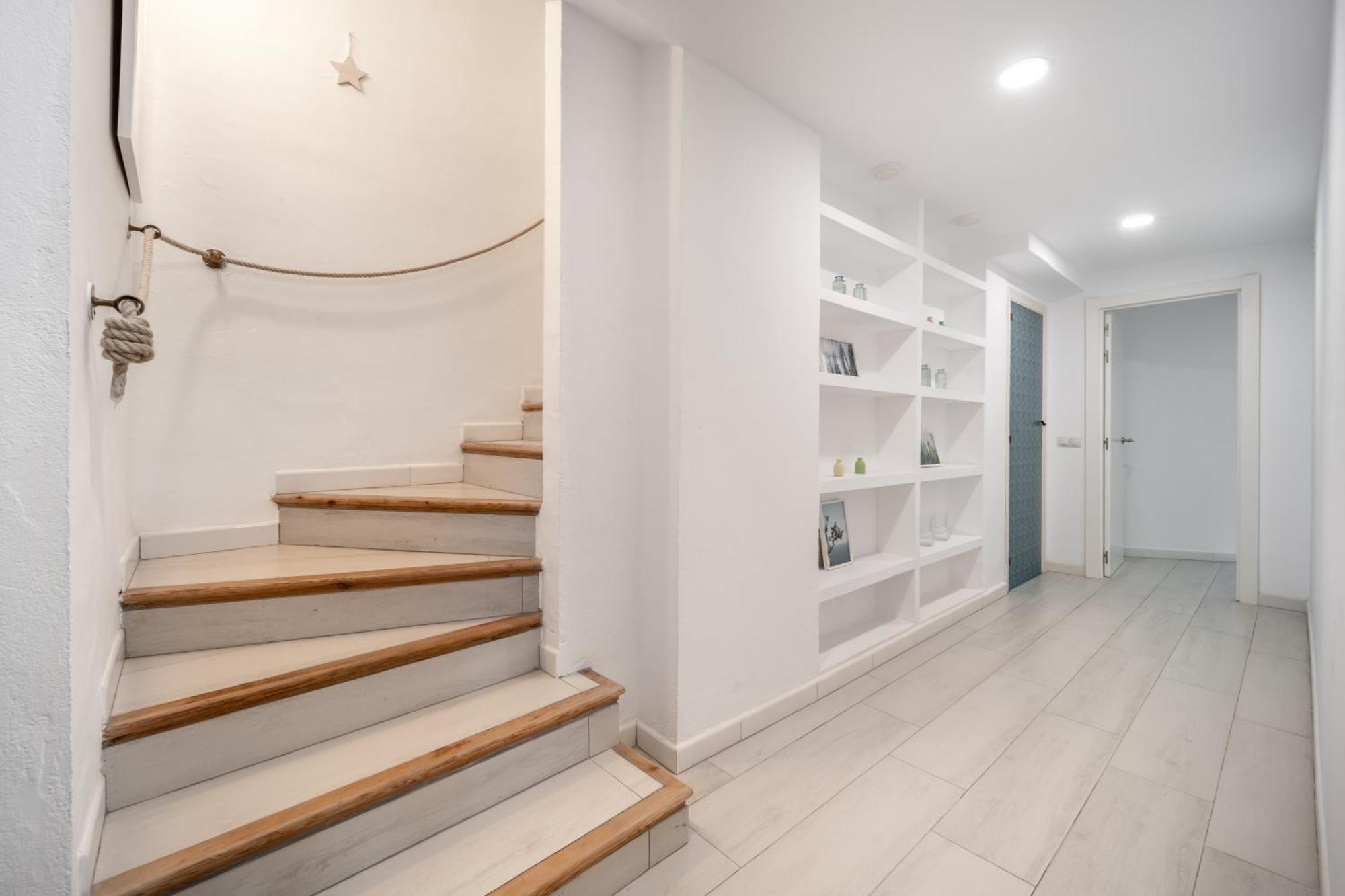 A Terrace With Sea View, 2 Bedrooms Apartment In 베날마데나코스타 외부 사진